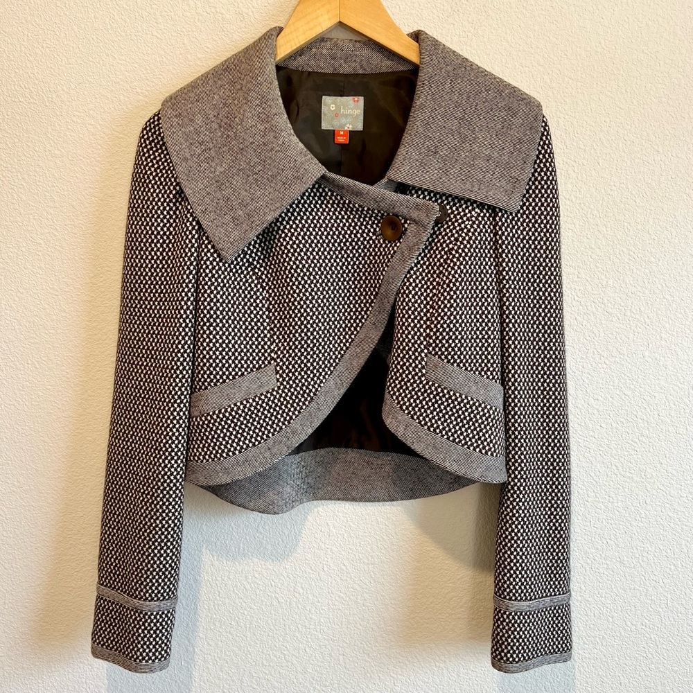 Hinge Gray and Black Cropped Blazer